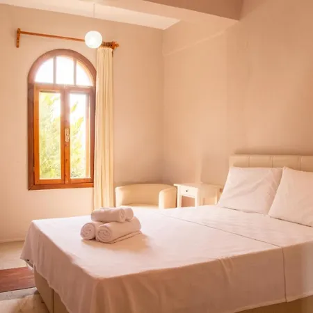 Detached House With Garden In Cesme 4* Ildır