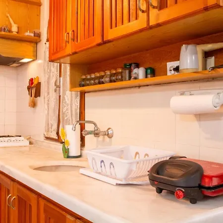 Otel Detached House With Garden In Cesme