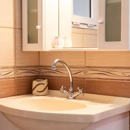 Detached House With Garden In Cesme 4* Ildır
